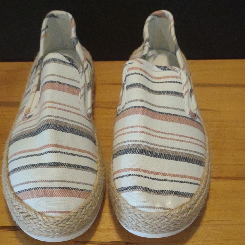 Esprit‎ Women's 7.5m Multicolor Canvas Espadrilles